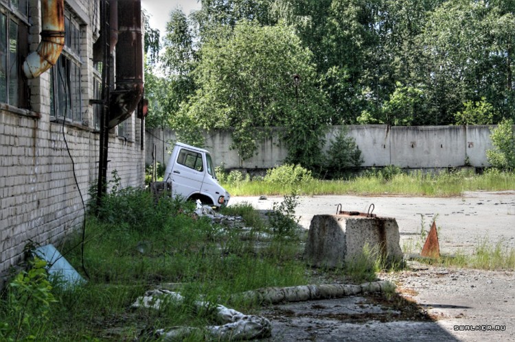 Заброшенное автотранспортное предприятие, Свердловская область