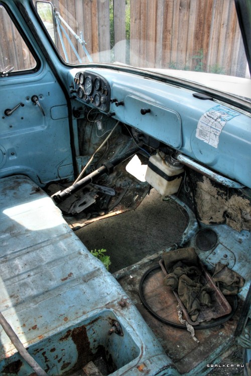 Заброшенное автотранспортное предприятие, Свердловская область