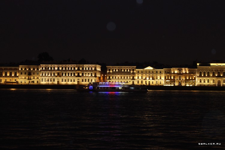 Питер. Ночной город и разводные мосты