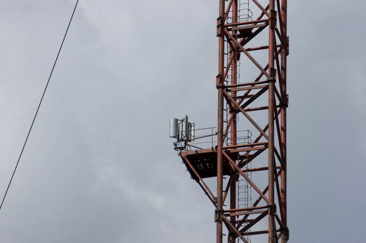 Мачта высотой 355 метров