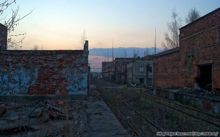 Завод искусственного волокна