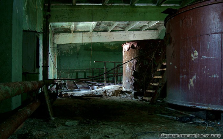 Завод искусственного волокна