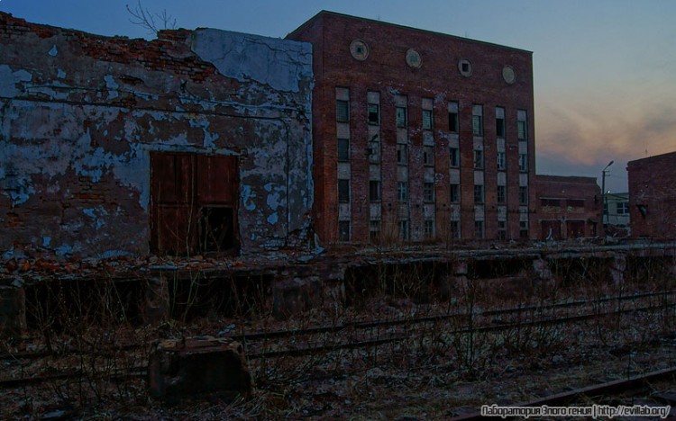 Завод искусственного волокна