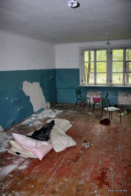 Мертвый пионерлагерь, Свердловская область