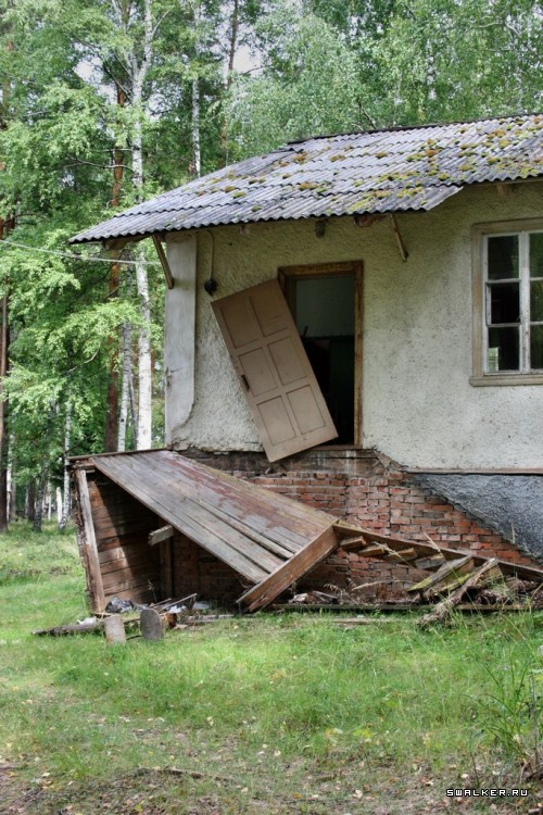 Мертвый пионерлагерь, Свердловская область