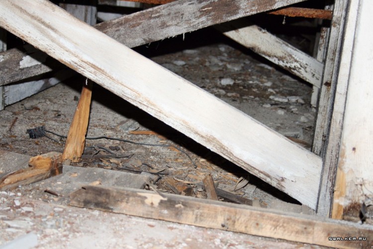 Мертвый пионерлагерь, Свердловская область