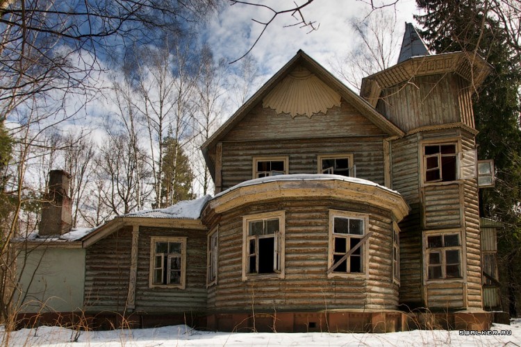 Заброшенный Дом