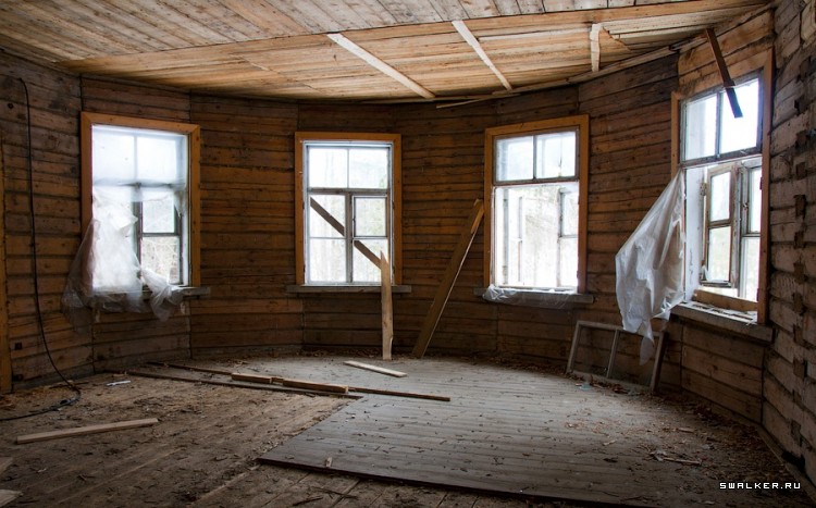 Заброшенный Дом