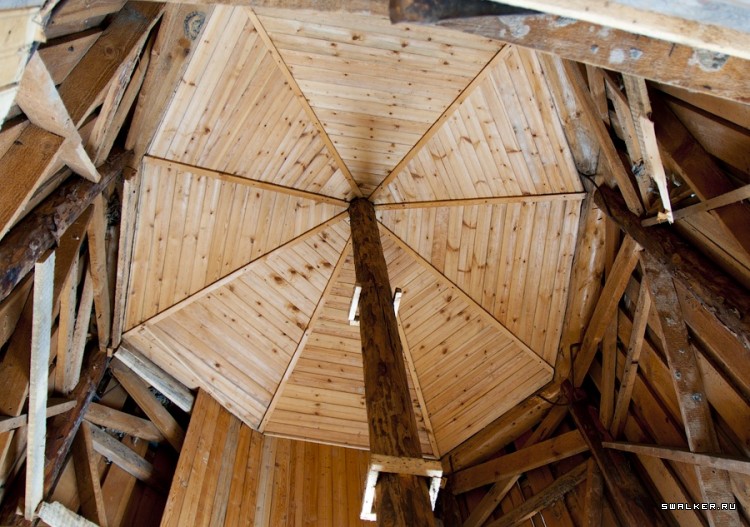 Заброшенный Дом