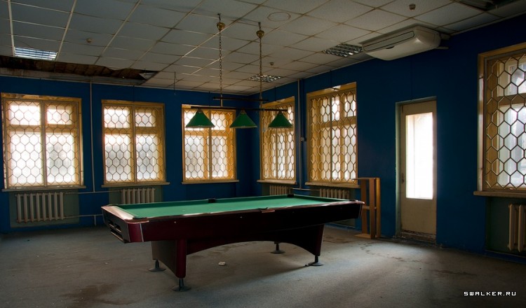 Заброшенный развлекательный центр