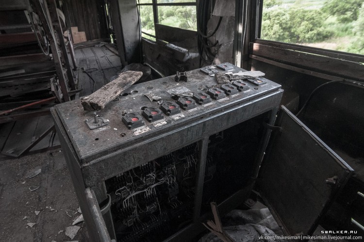 Заброшенный зерноочиститель, Хабаровский край Заброшенный зерноочиститель, Хабаровский край