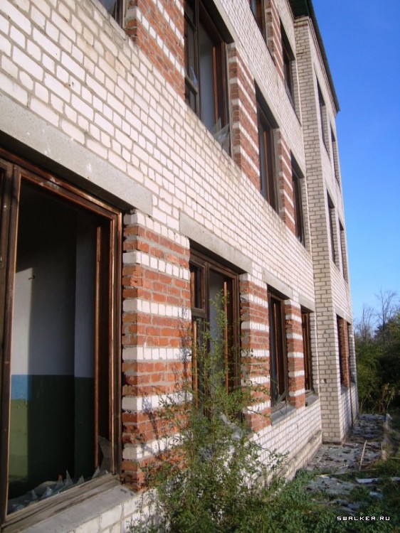 Заброшенное здание в Красноармейске