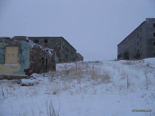 Бывшая ВЧ, поселок Скорбеевка, Мурманская область