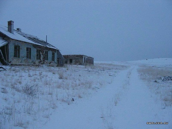 Бывшая ВЧ, поселок Скорбеевка, Мурманская область