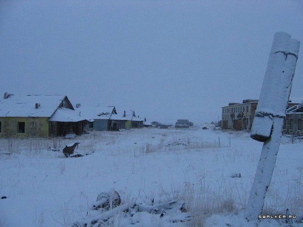 Бывшая ВЧ, поселок Скорбеевка, Мурманская область