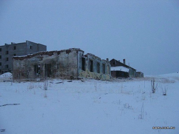 Бывшая ВЧ, поселок Скорбеевка, Мурманская область