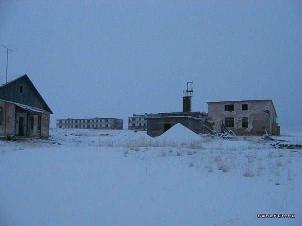 Бывшая ВЧ, поселок Скорбеевка, Мурманская область