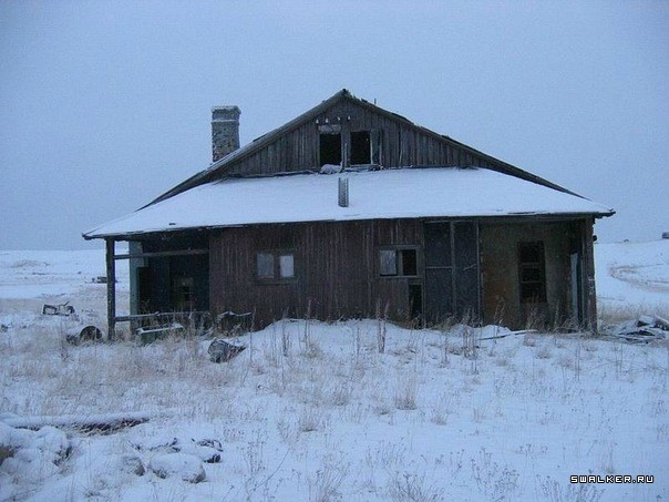 Бывшая ВЧ, поселок Скорбеевка, Мурманская область