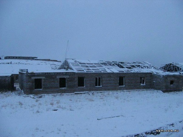 Бывшая ВЧ, поселок Скорбеевка, Мурманская область