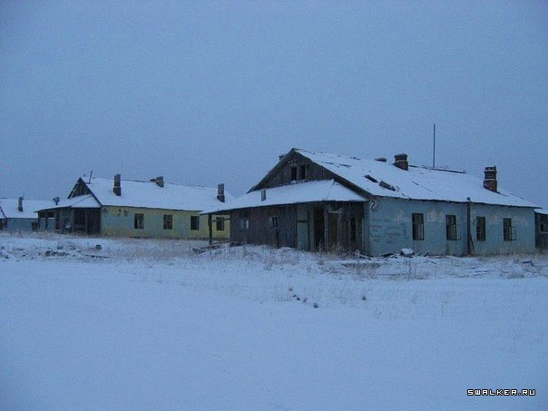 Бывшая ВЧ, поселок Скорбеевка, Мурманская область