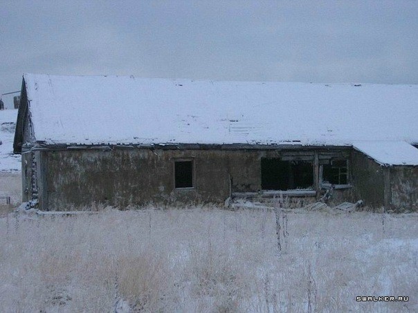 Бывшая ВЧ, поселок Скорбеевка, Мурманская область