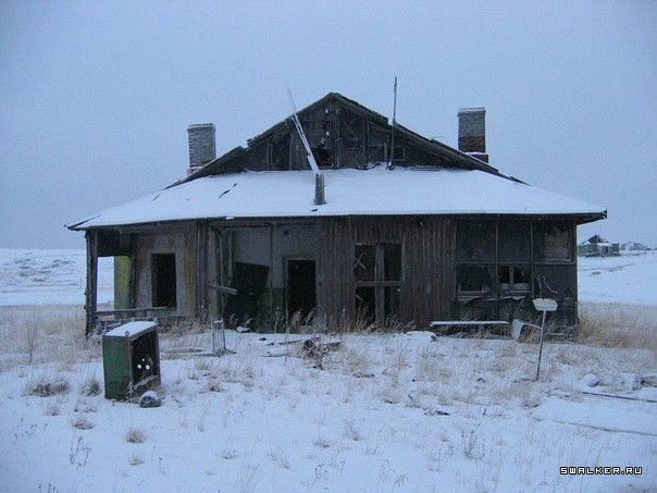 Бывшая ВЧ, поселок Скорбеевка, Мурманская область