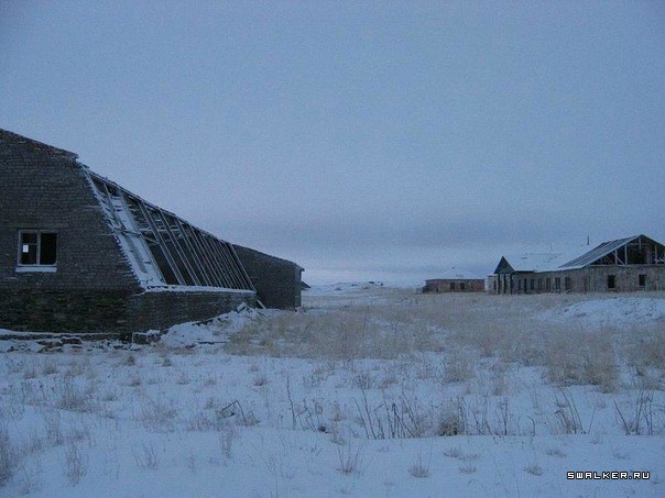 Бывшая ВЧ, поселок Скорбеевка, Мурманская область