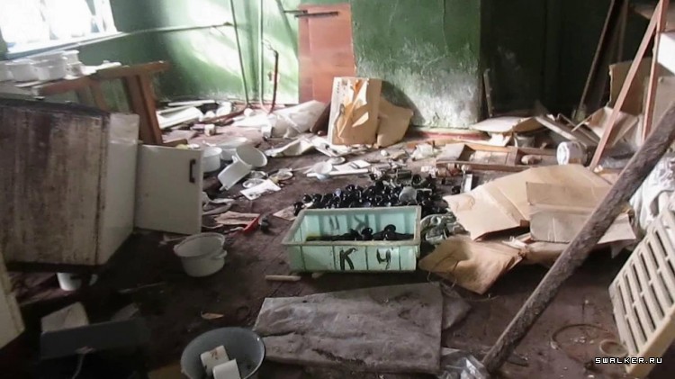 Заброшенная рыбацкая деревня и база отдыха "Средняя Коса" на Острое Тузла