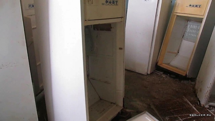 Заброшенная рыбацкая деревня и база отдыха "Средняя Коса" на Острое Тузла