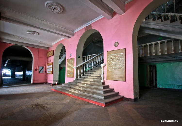 Учебный корпус военно - научного учреждения