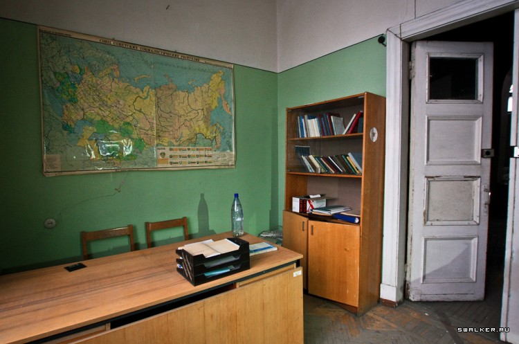 Учебный корпус военно - научного учреждения