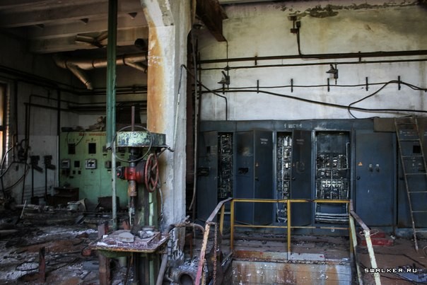 Цеха Волгоградского тракторного завода Цеха Волгоградского тракторного завода