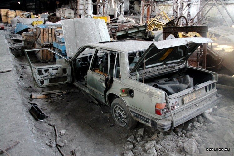 Заброшенные заводские цеха ЗТС