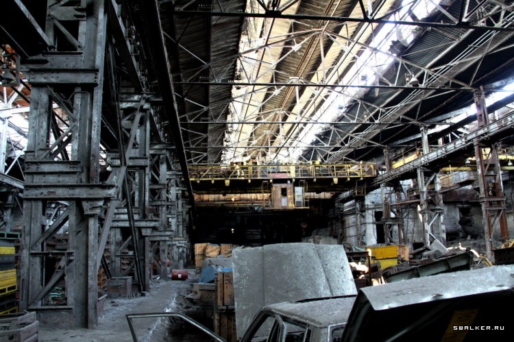 Заброшенные заводские цеха ЗТС