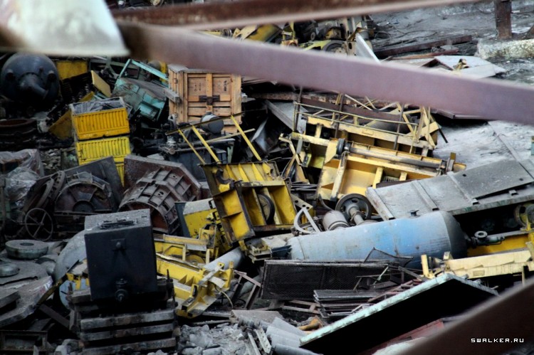 Заброшенные заводские цеха ЗТС