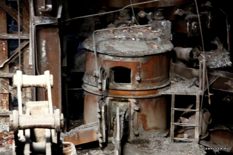 Заброшенные заводские цеха ЗТС