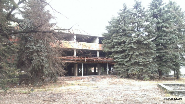 Завод Янтарь