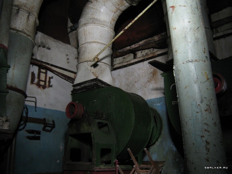 Командный пункт 906