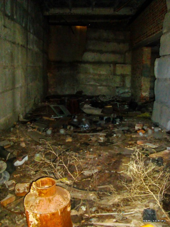 Армейские склады в Лоцманской Каменке