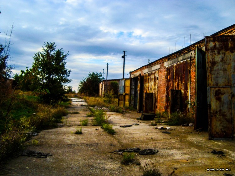 Армейские склады в Лоцманской Каменке