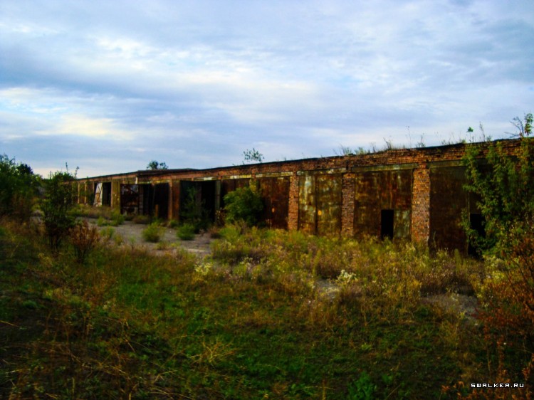 Армейские склады в Лоцманской Каменке