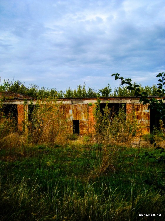 Армейские склады в Лоцманской Каменке