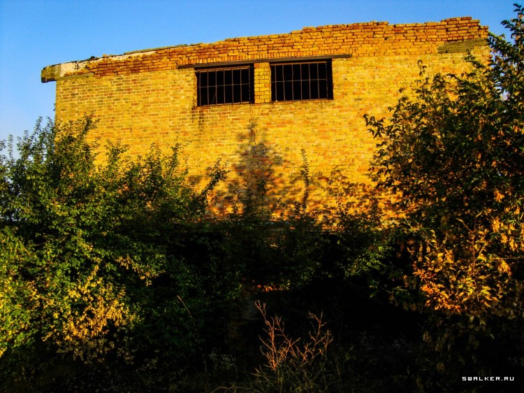 Армейские склады в Лоцманской Каменке