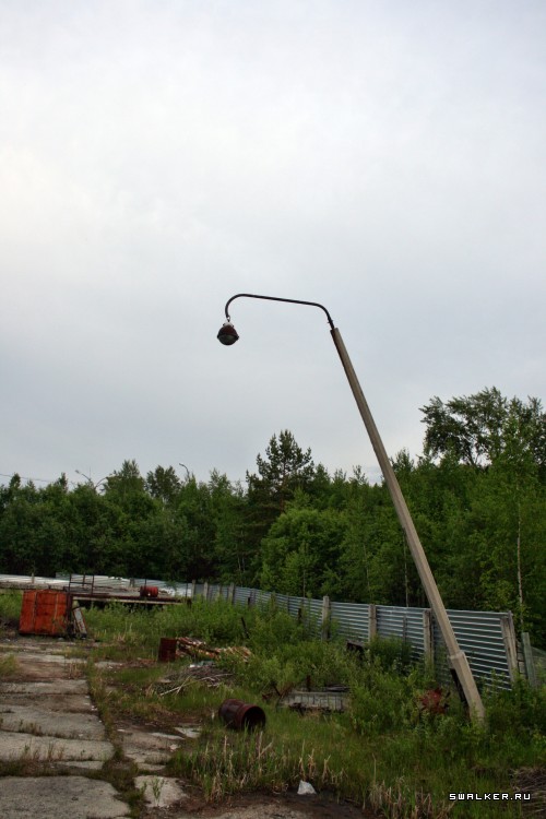 Заброшенная советская нефтебаза с заправкой, Свердловская область