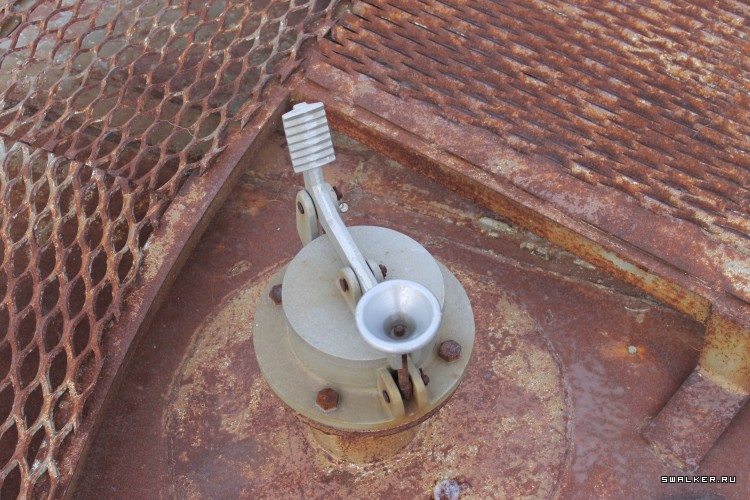 Заброшенная советская нефтебаза с заправкой, Свердловская область