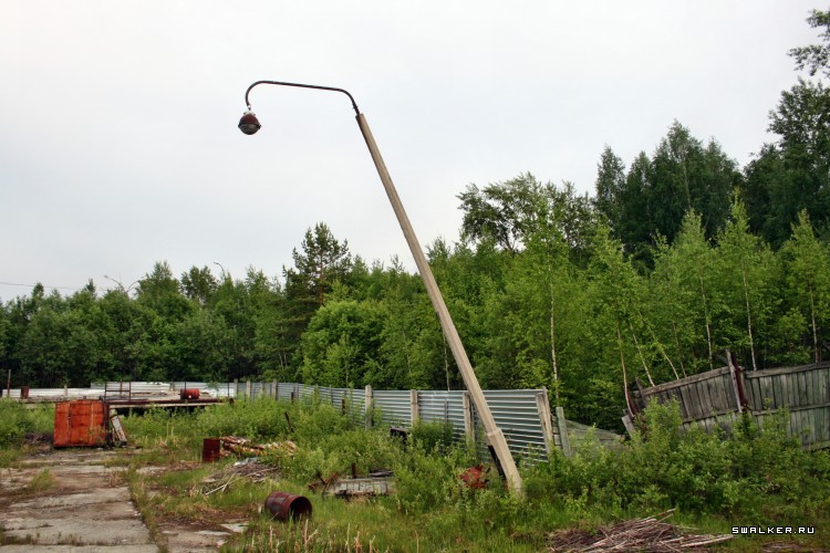 Заброшенная советская нефтебаза с заправкой, Свердловская область