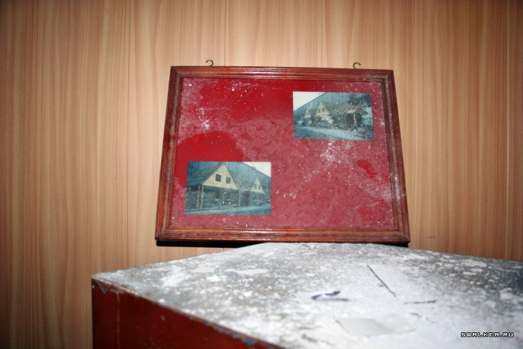 Заброшенная советская нефтебаза с заправкой, Свердловская область