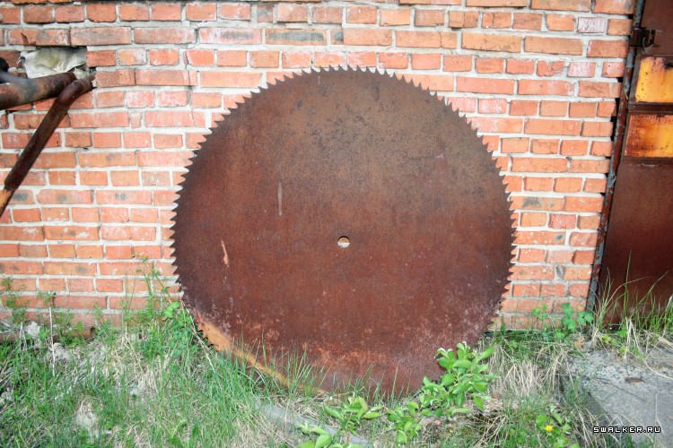 Заброшенная советская нефтебаза с заправкой, Свердловская область