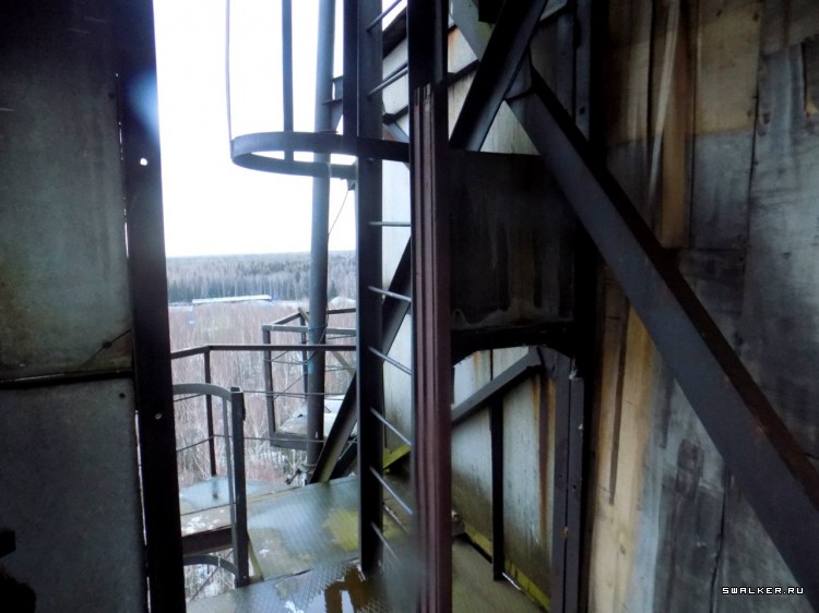 Вышка на Полигое института ИРЭ РАН