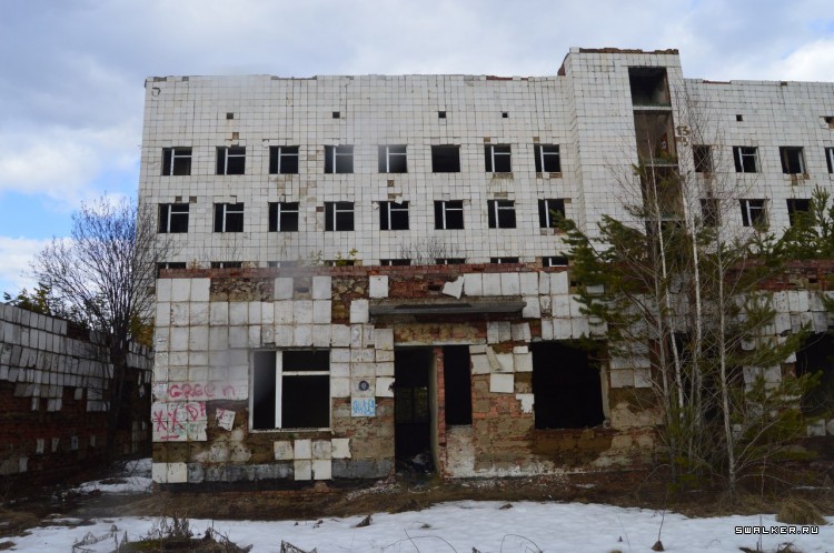 Заброшенный больничный комплекс в Свердловской области